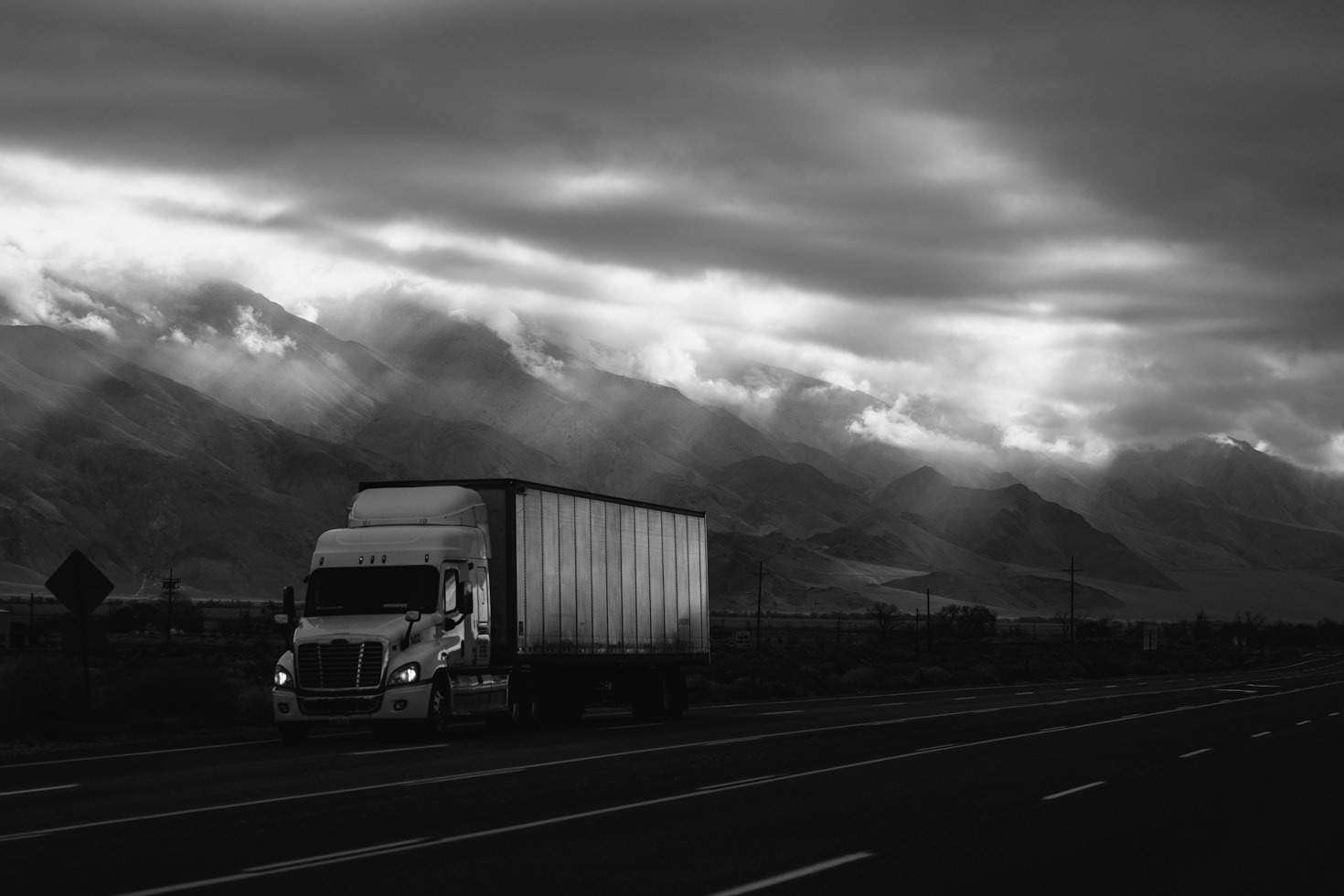Top Strategies for Successful Load Negotiations